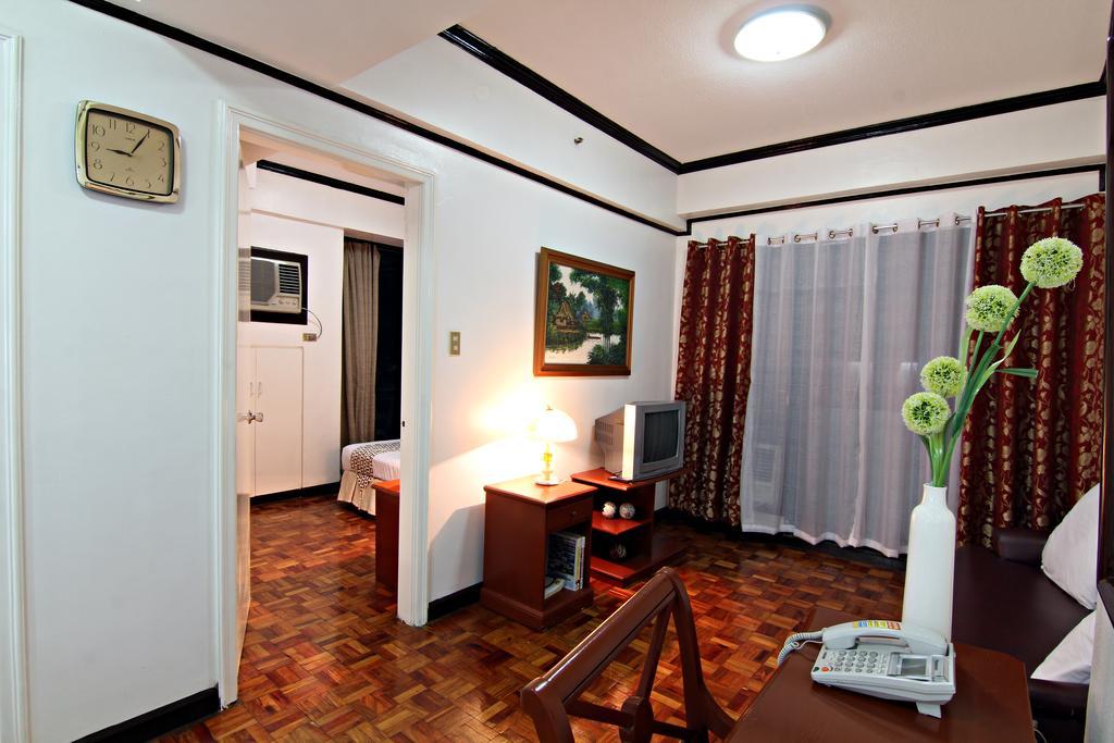 Mpt Suites Makati City Екстериор снимка