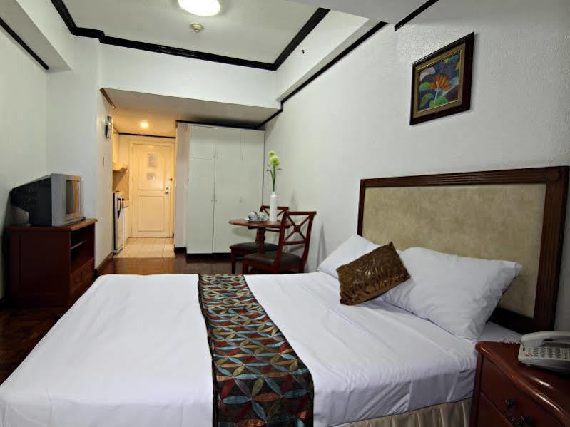 Mpt Suites Makati City Екстериор снимка