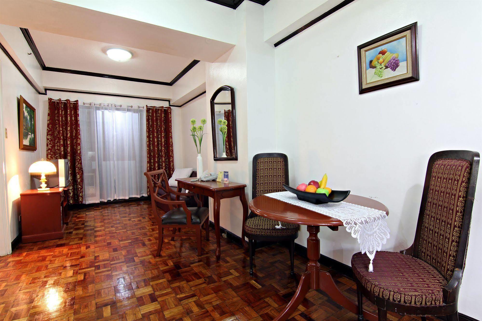Mpt Suites Makati City Екстериор снимка