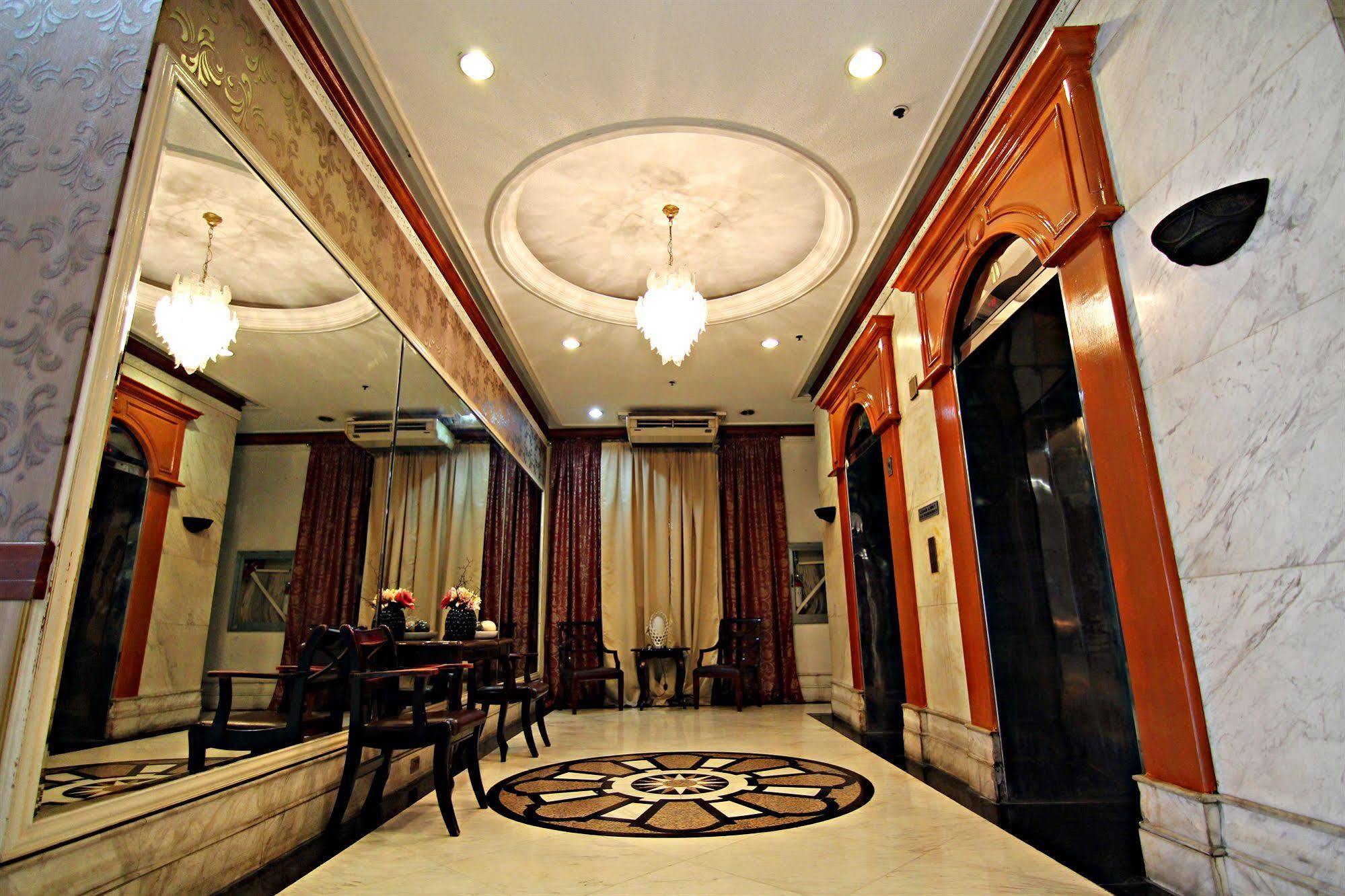 Mpt Suites Makati City Екстериор снимка