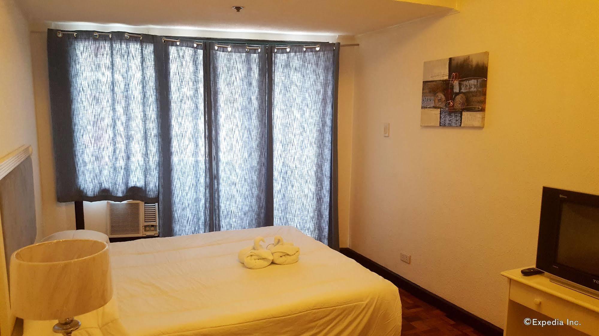 Mpt Suites Makati City Екстериор снимка